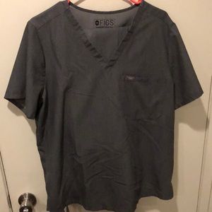 Used FIGS scrub top. Good condition. X-Large.